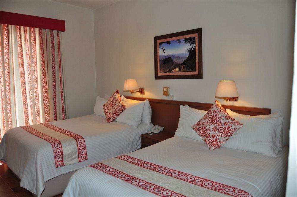 มิซิออน คัลปัน Hotel ฆาลปาน ภายนอก รูปภาพ