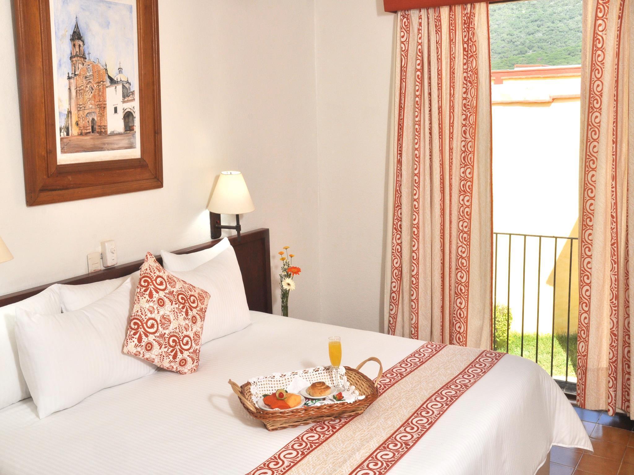 มิซิออน คัลปัน Hotel ฆาลปาน ภายนอก รูปภาพ